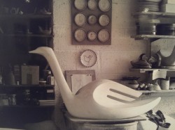 Wally Cole's "Swan" sculpture - photograph by David Crew